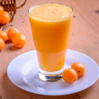 Suco natural de Cajá